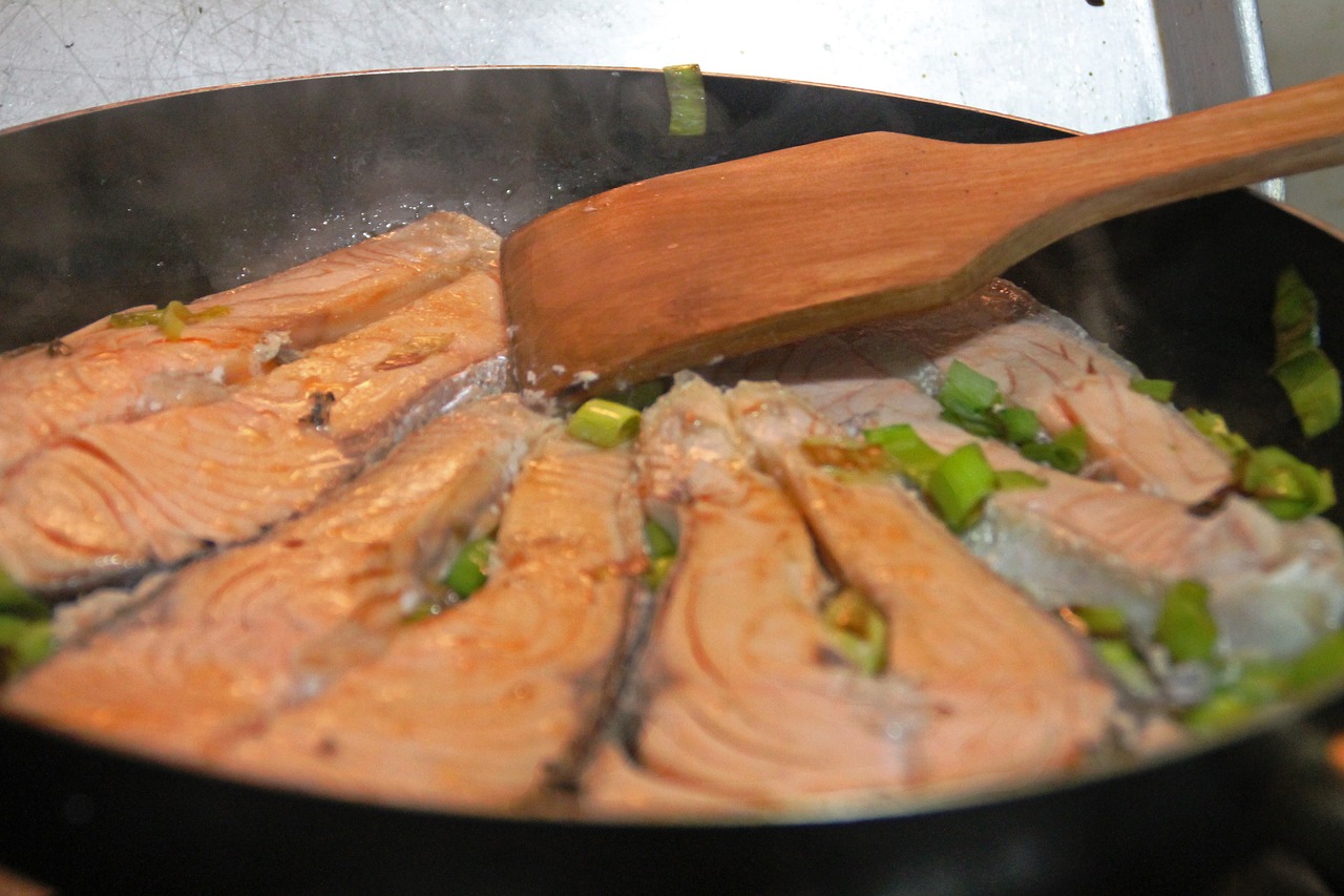 The Pointe Restaurant at Mariner's Landing » Smith Mountain Homes Waterfront Real Estate