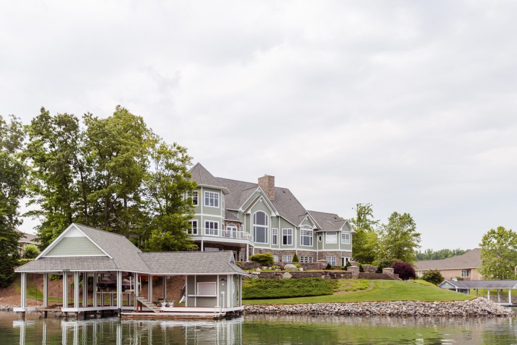How is Smith Mountain Lake Waterfront Property Valued? Key Factor 5 » Smith Mountain Homes
