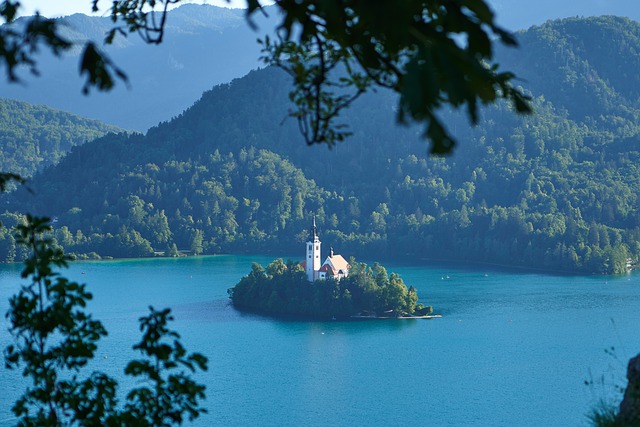 island smith mountain lake
