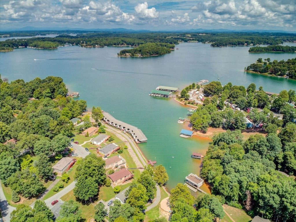 The Definitive Guide To Smith Mountain Lake Real Estate » Smith